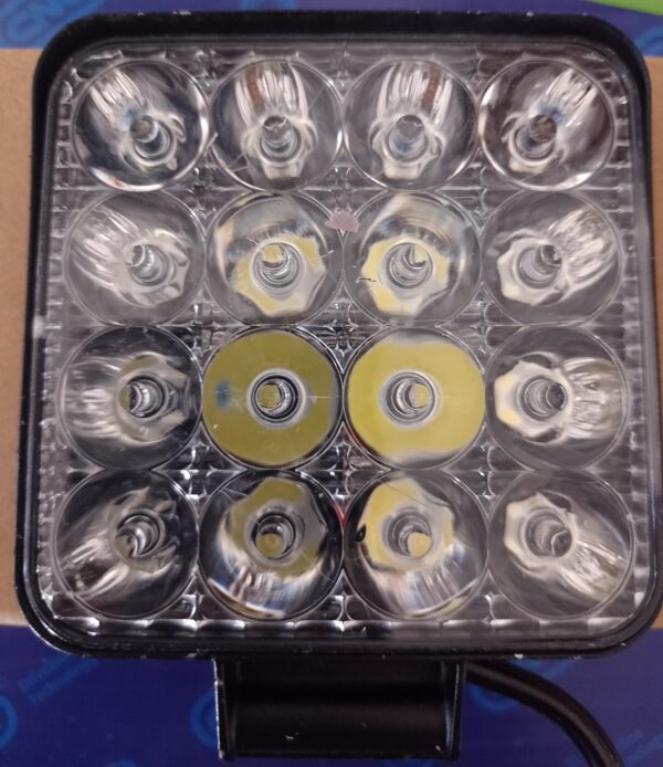 Faro auxiliar Universal Livianos    VEXO    662200300