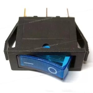 0567  LLAVE TECLA RECTANGULAR FINA