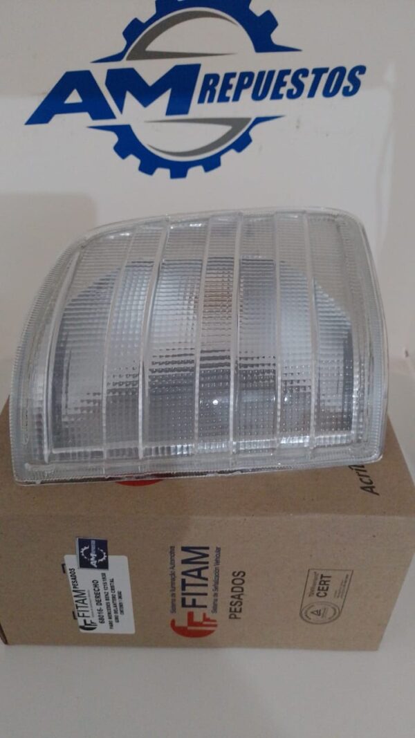 FARO GIRO DELANTERO DERECHO   68016 D    CRISTAL     B.5