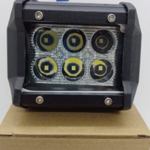 66200 Faro auxiliar Universal rectangular