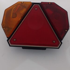 ART 900   FARO TRASERO BAIML