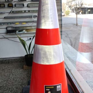 661094197092     CONO REFLECTIVO DE PVC 75CM