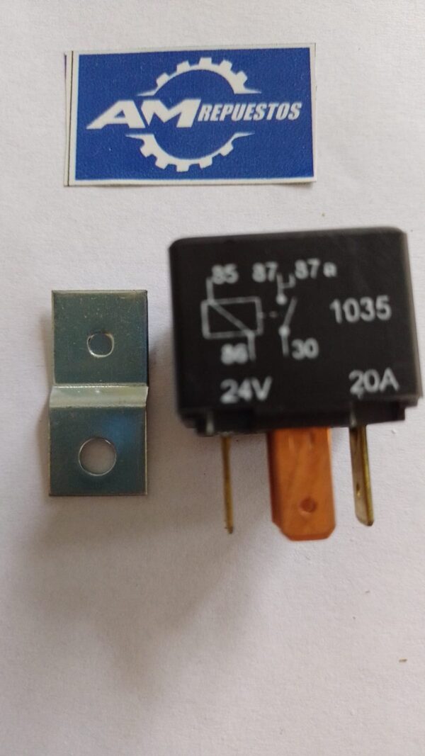 RELAY UNIVERSAL 24V (VEYPA 1035)