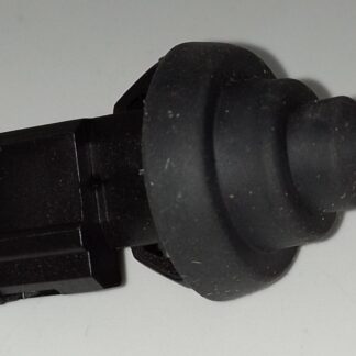 INTERRUPTOR LUZ PUERTA r9475616'd        A.6