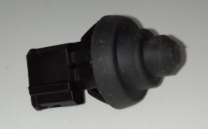 INTERRUPTOR LUZ PUERTA r9475616'd        A.6