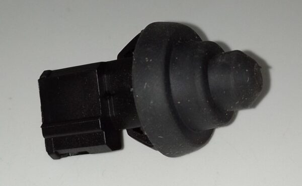 R9475616-D INTERRUPTOR LUZ PUERTA RENAULT