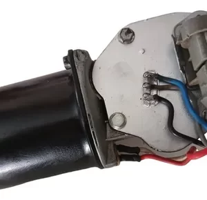 MOTOR LIMPIAPARABRISAS R19 Y CLIO