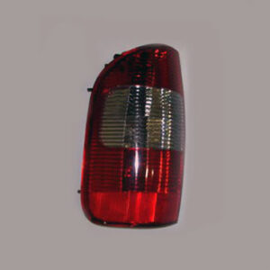 FAROS S-10 01/08 TRASERO FUME DERECHO
