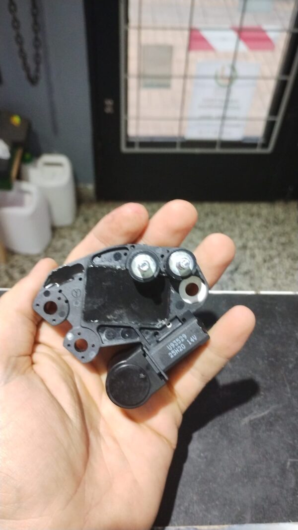 REGULADOR DE VOLTAJE CITROEN/PEUGEOT 93529