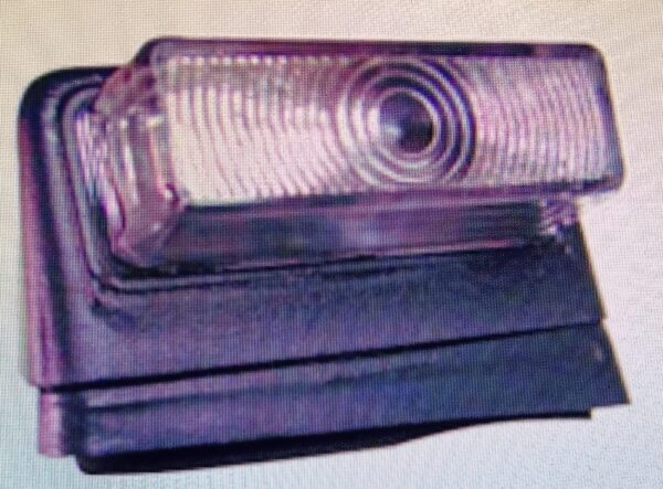 61004I FARO DE TECHO CAMION IZQUIERDO (ACCE PLASTIC)